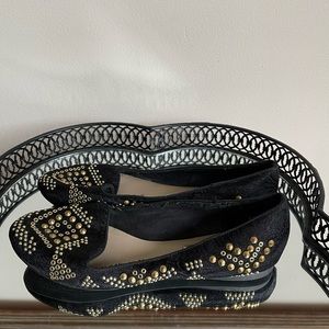 INC International Concept| Women Flats| Size 7| Gold Metal Details